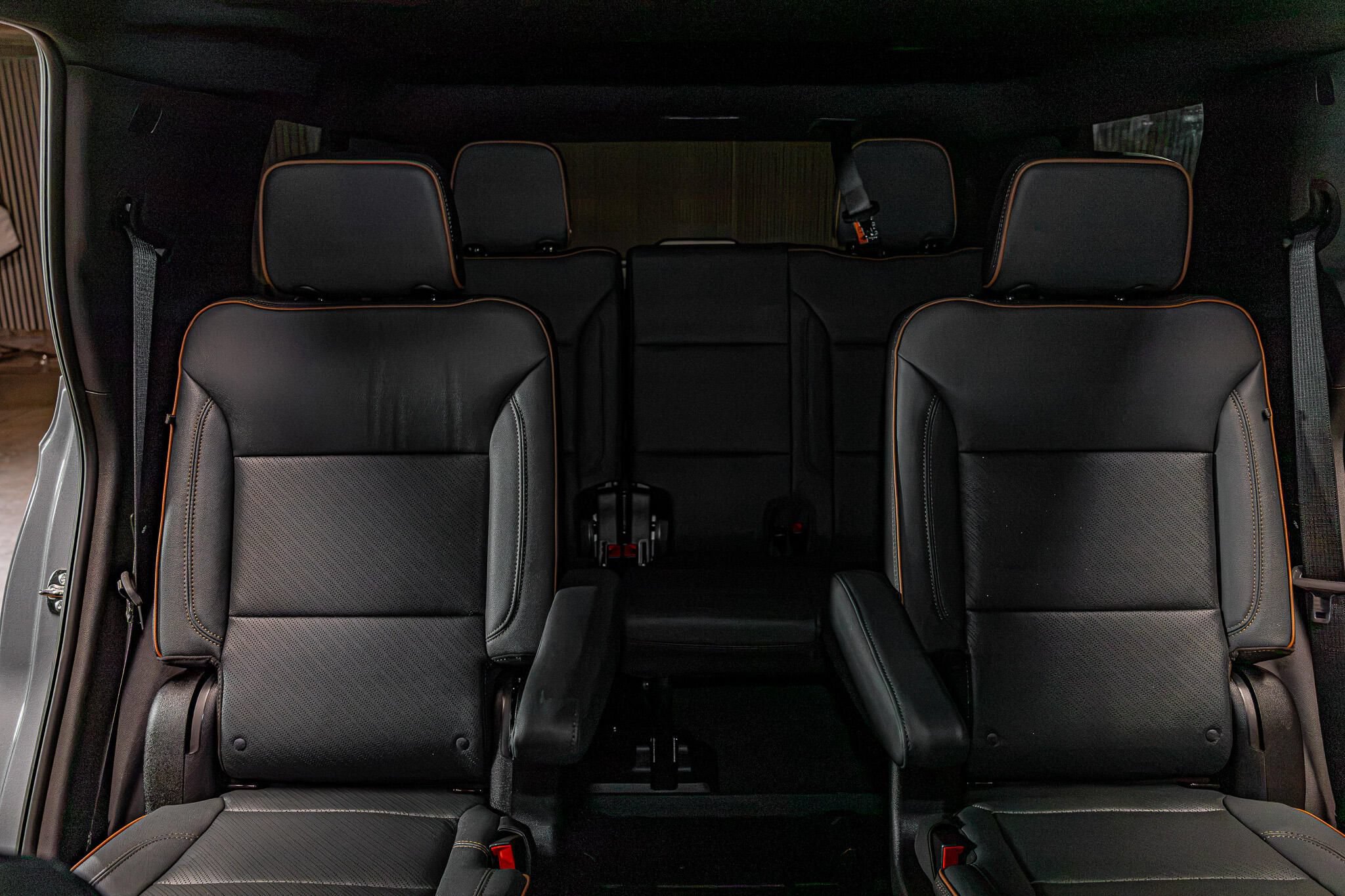 Used 2026 GMC Yukon AT4 AWD/4WD image 24