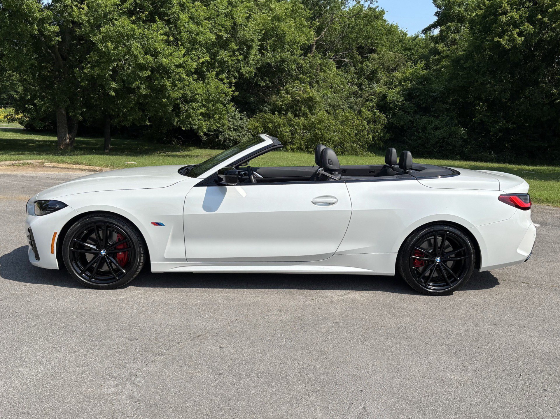 Used 2022 BMW M440i Convertible RWD image 7
