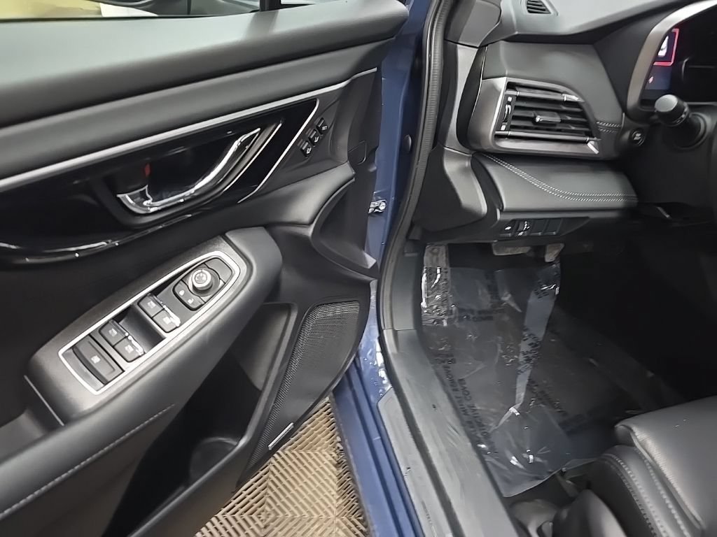 Used 2025 Subaru Legacy Limited AWD/4WD image 29