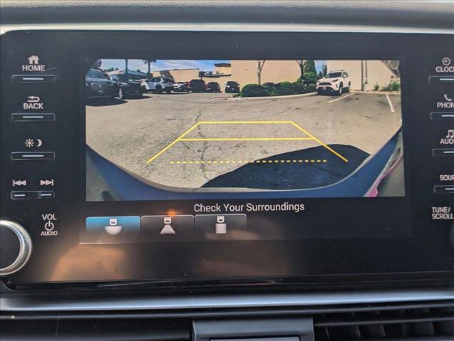 Used 2018 Honda Accord Sport image 13