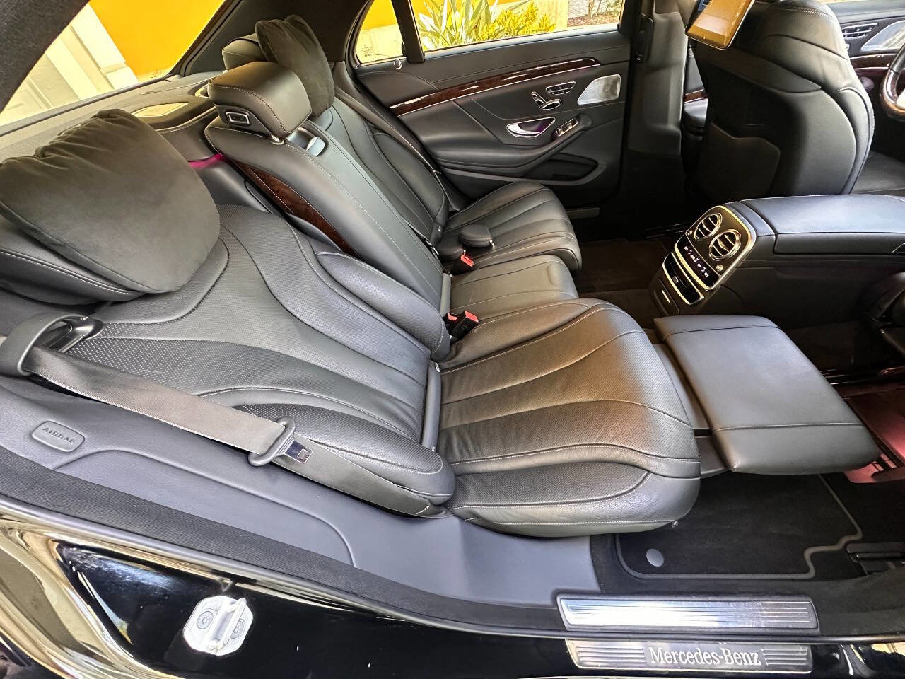 Used 2018 Mercedes-Benz S 450 Sedan image 21