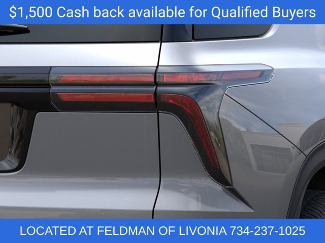 New 2026 Chevrolet Traverse LT w/ Sun and Wheel Package AWD/4WD image 11