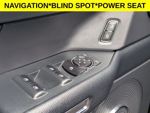 Used 2022 Ford Expedition XLT AWD/4WD image 10