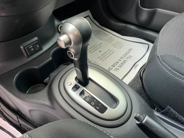 Used 2018 Nissan Versa SV FWD image 23