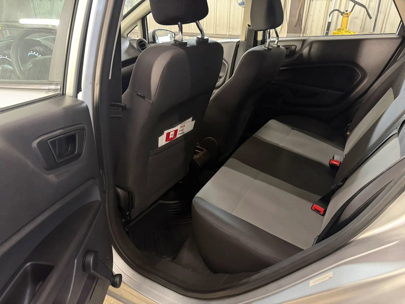 Used 2016 Ford Fiesta S FWD image 11