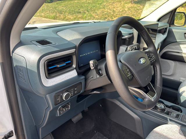 New 2025 Ford Maverick XLT w/ XLT Luxury Package image 12