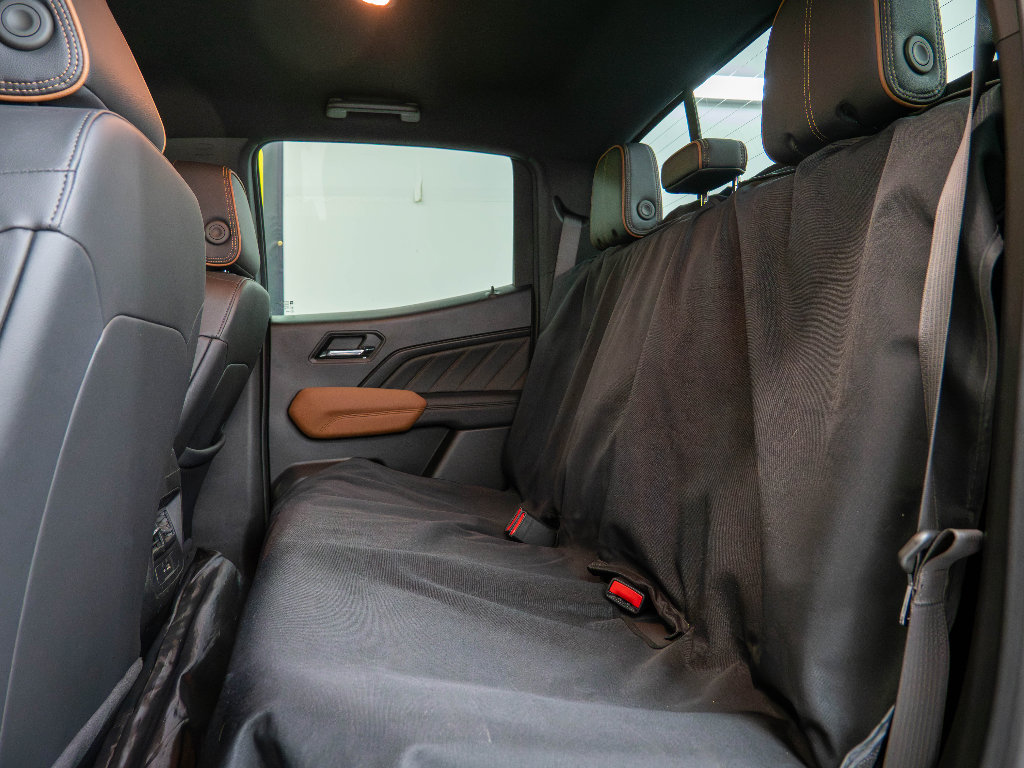 Used 2024 GMC Canyon AT4 image 12