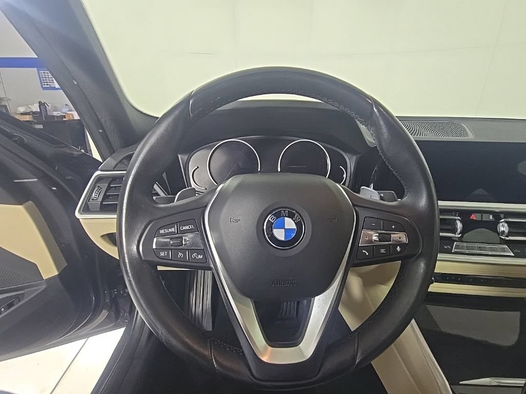 Used 2020 BMW 330i xDrive Sedan w/ Driving Assistance Package AWD/4WD image 18