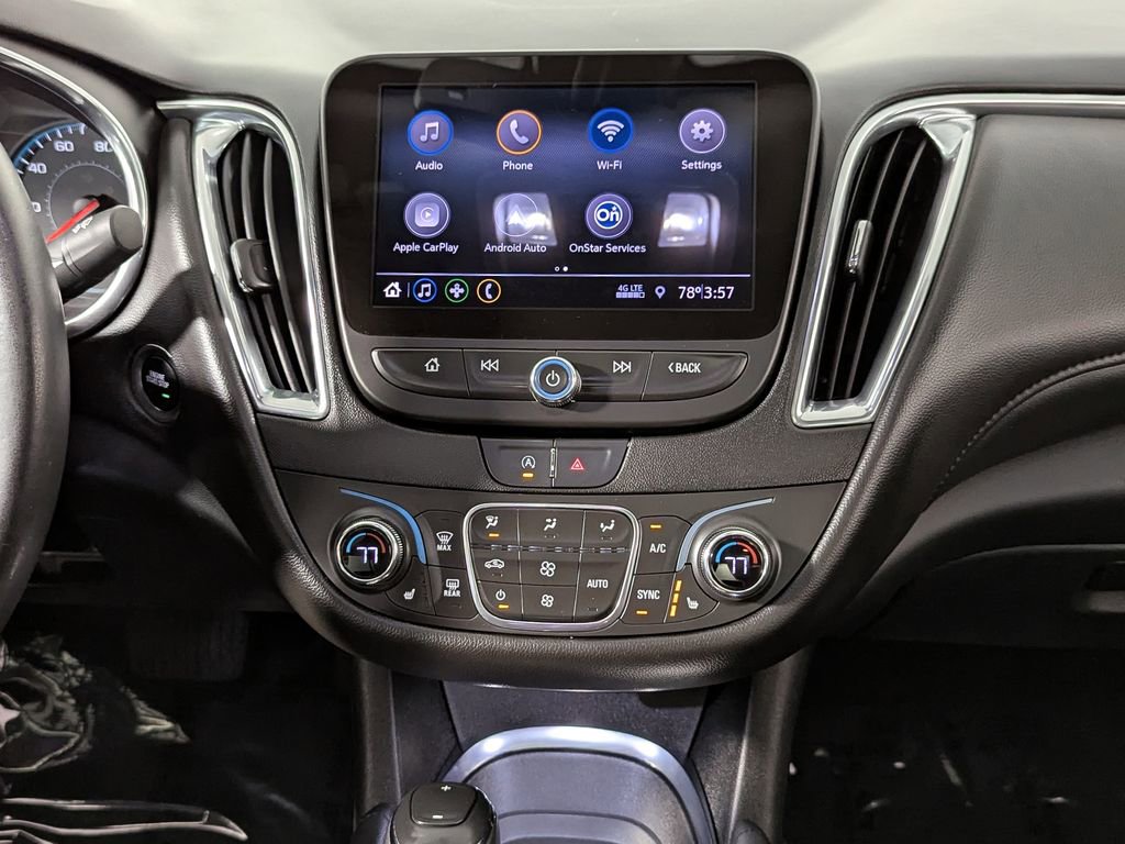 Used 2020 Chevrolet Malibu LT w/ Leather Package FWD image 19