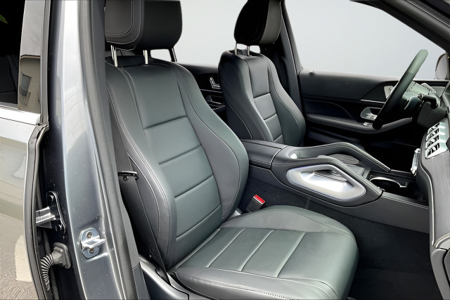 Certified 2024 Mercedes-Benz GLS 450 4MATIC image 30