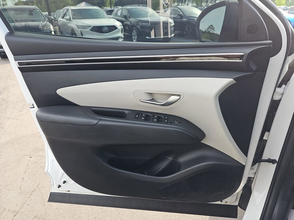 Used 2023 Hyundai Tucson SEL FWD image 31