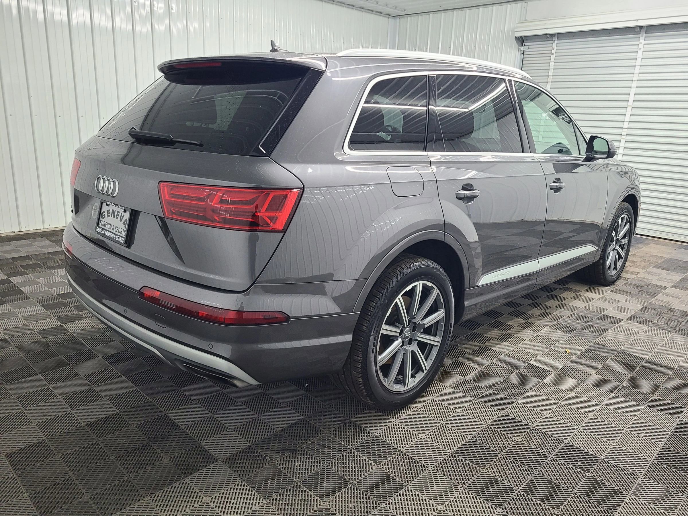 Used 2019 Audi Q7 3.0T Premium w/ Convenience Package image 11