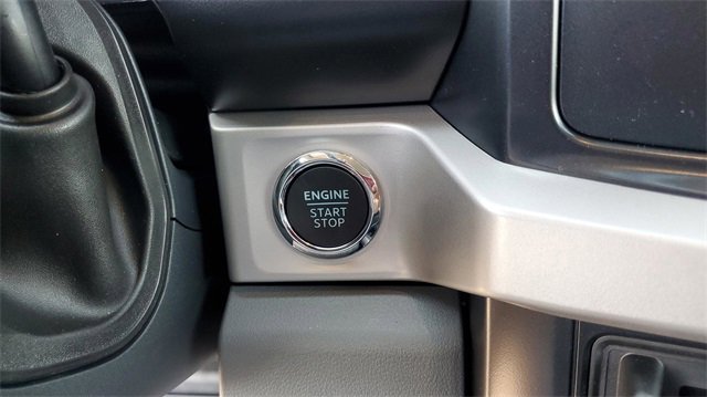 New 2026 Ford F250 4x4 Crew Cab Super Duty image 30