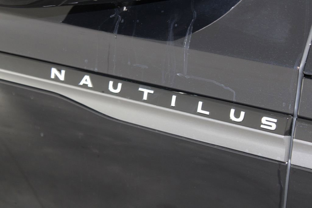 New 2026 Lincoln Nautilus Reserve image 11