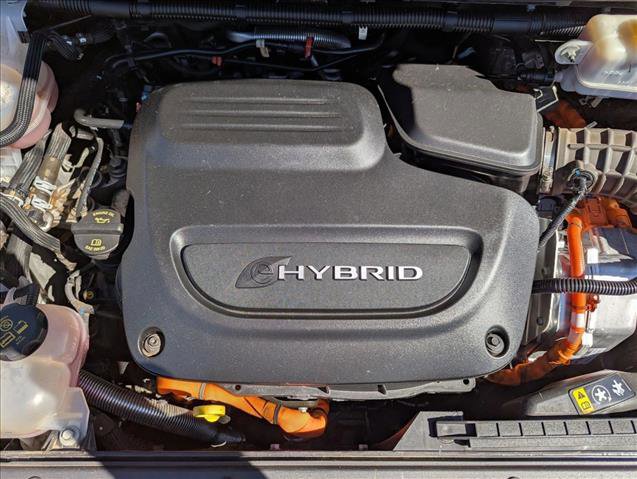 Used 2018 Chrysler Pacifica Touring-L image 23