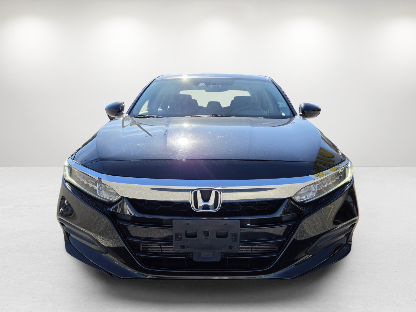 Used 2020 Honda Accord LX image 2