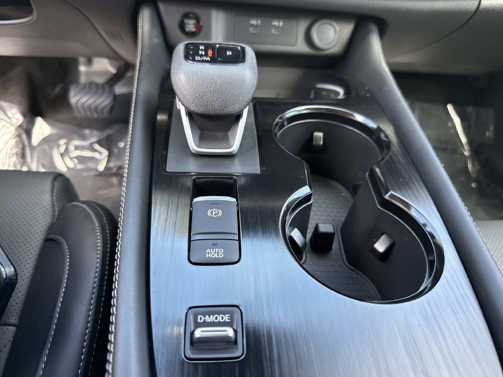 Used 2024 Nissan Rogue Platinum FWD image 35