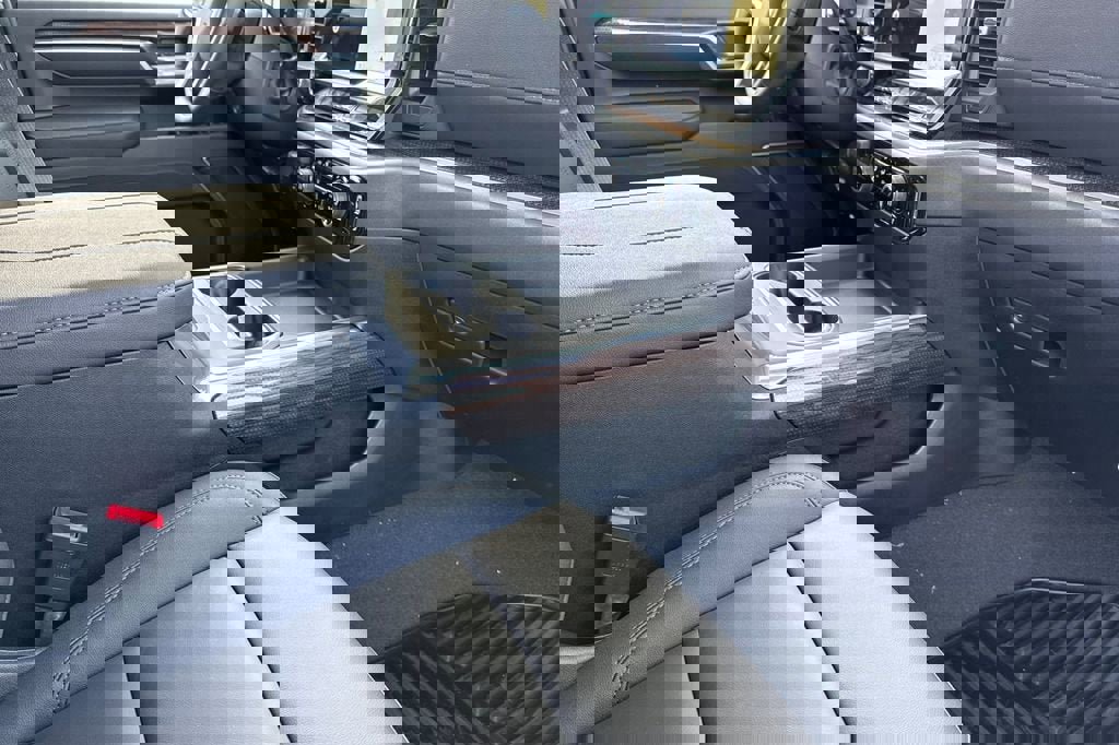 New 2026 Chevrolet Silverado 2500 LT w/ Trail Boss Package image 15