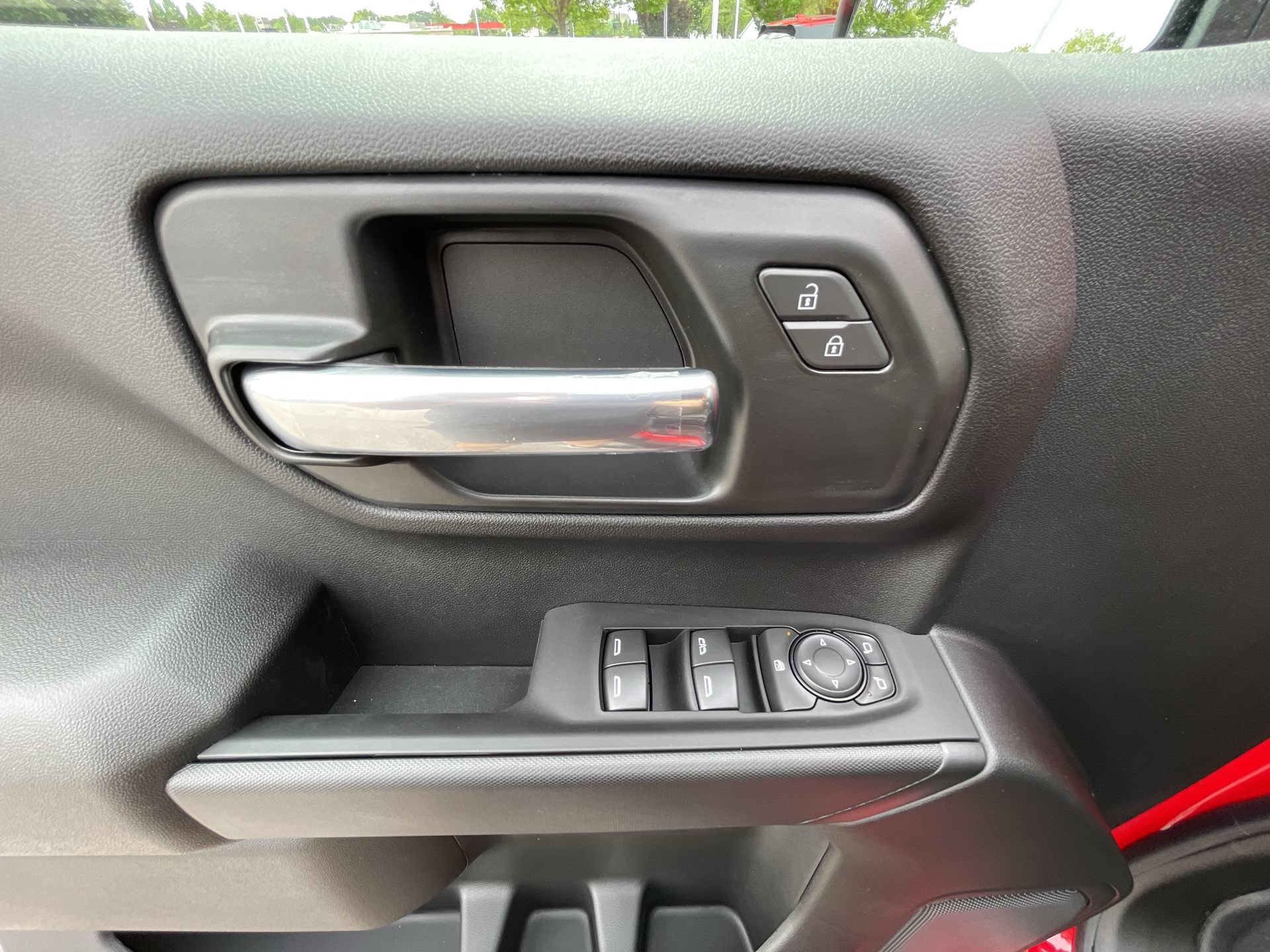 New 2025 Chevrolet Silverado 1500 Custom AWD/4WD image 60