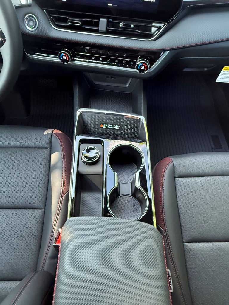 New 2027 Chevrolet Equinox RS w/ Safety and Technology Package AWD/4WD image 21