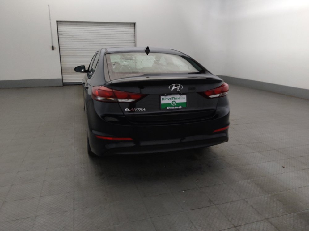 Used 2018 Hyundai Elantra SEL FWD image 6