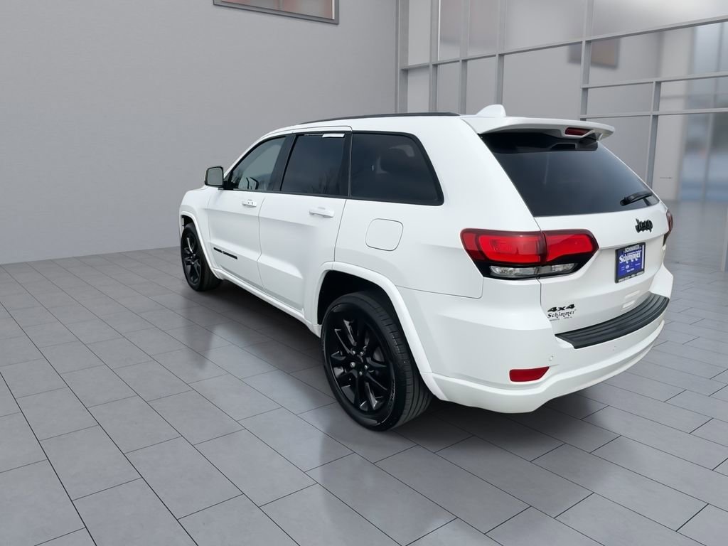 Used 2019 Jeep Grand Cherokee Altitude image 6