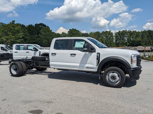New 2025 Ford F550 4x4 Crew Cab Super Duty image 2