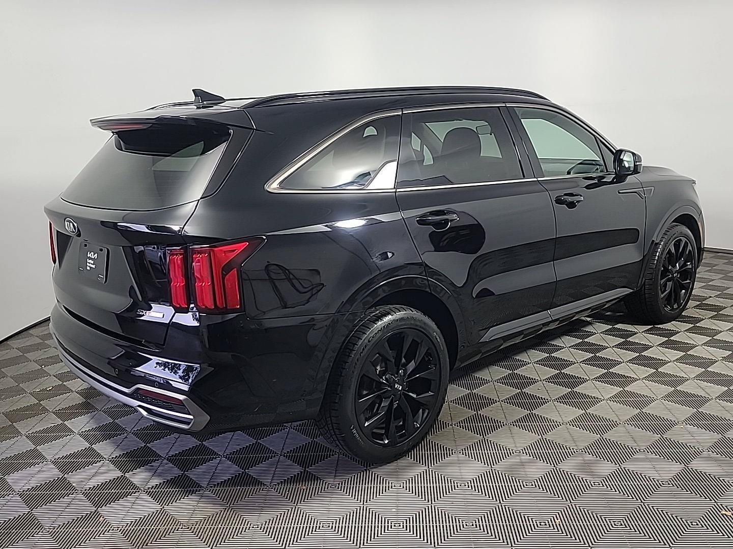 Used 2021 Kia Sorento SX FWD image 4