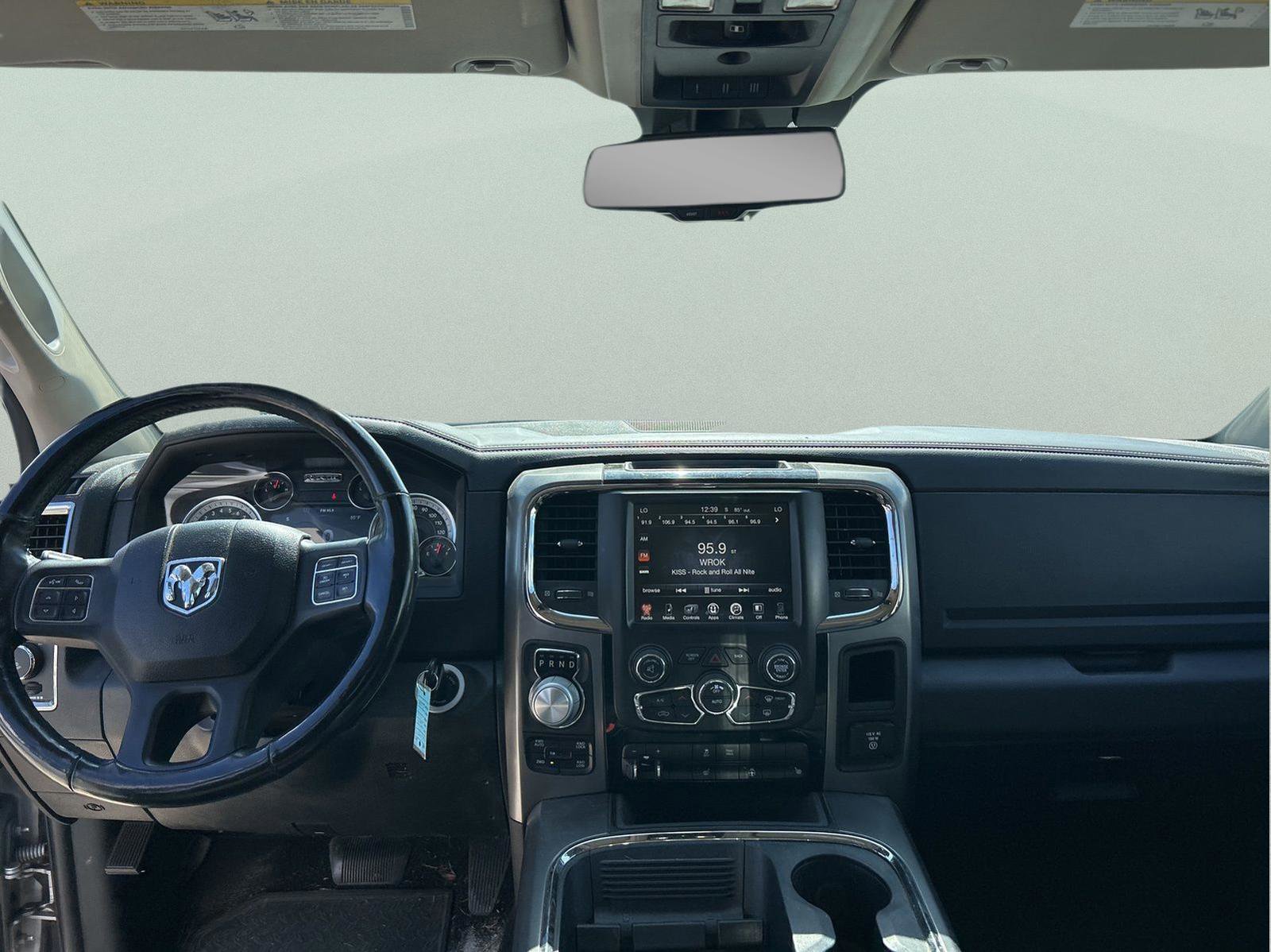 Used 2017 RAM 1500 Sport image 41