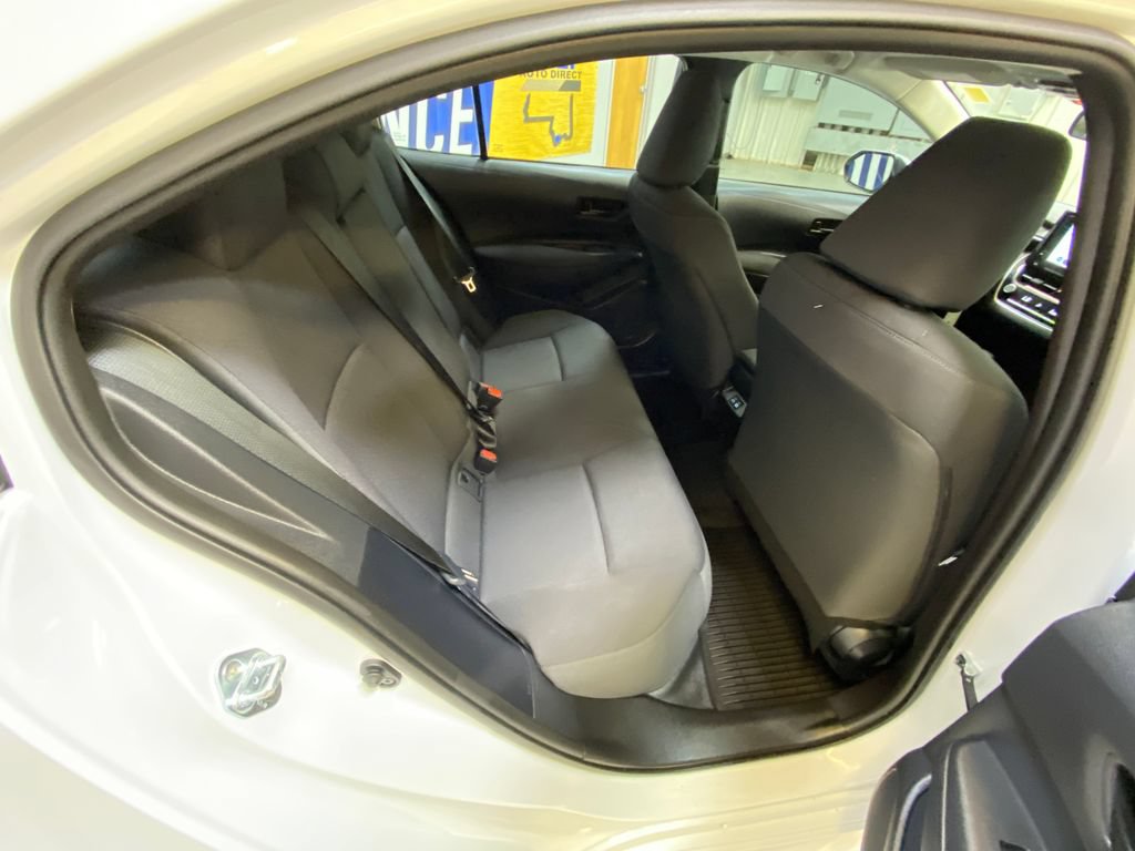 Used 2026 Toyota Corolla LE FWD image 28