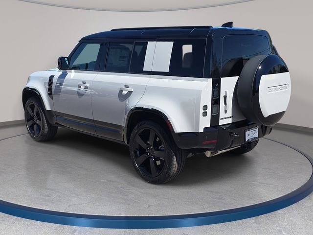 New 2026 Land Rover Defender 110 X-Dynamic SE image 7
