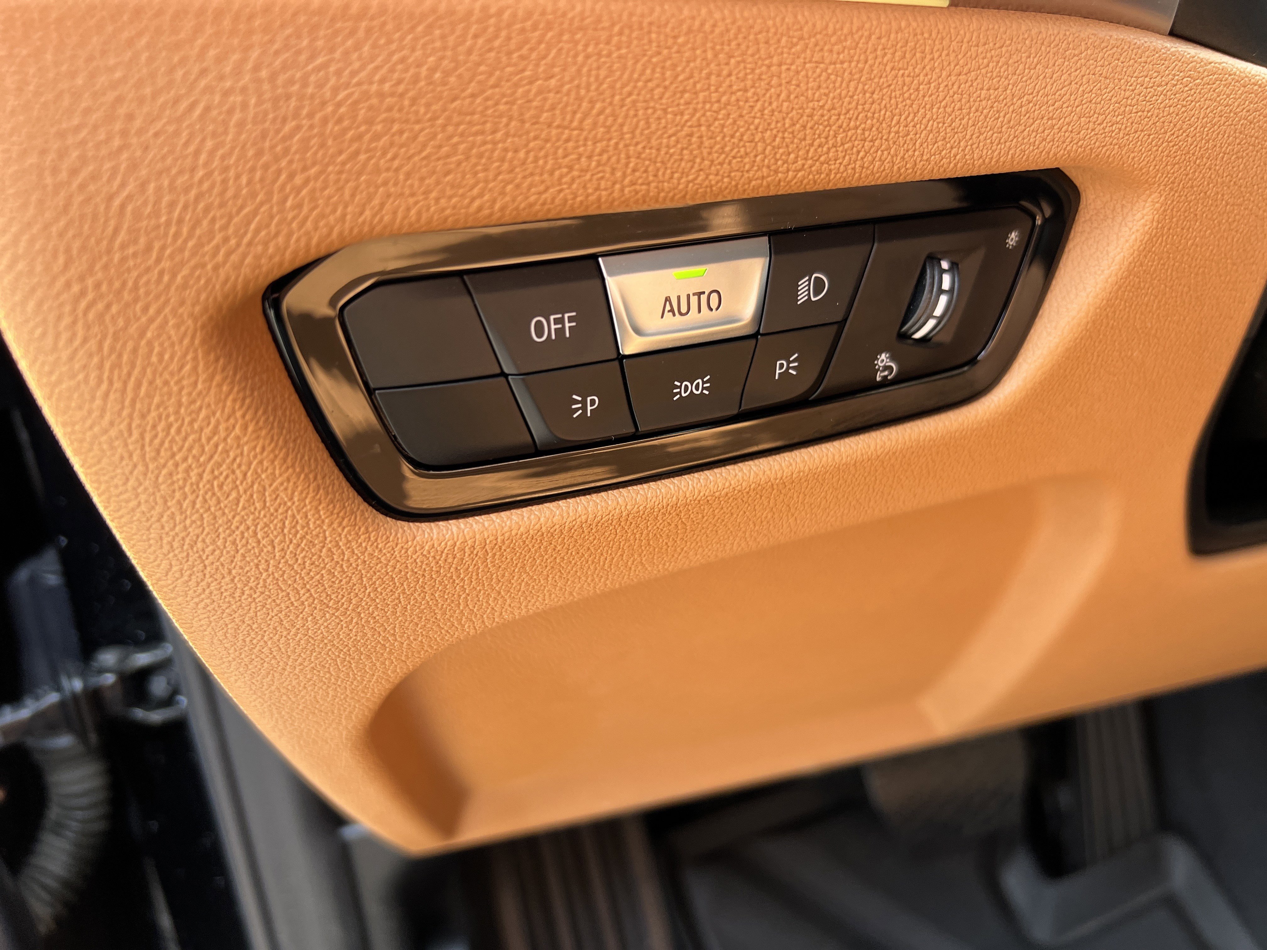 Certified 2023 BMW i4 eDrive35 w/ Premium Package image 37