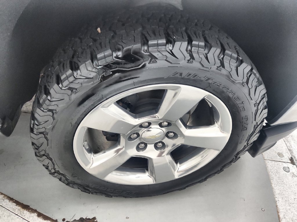 Used 2018 Chevrolet Silverado 1500 LT w/ All Star Edition AWD/4WD image 34