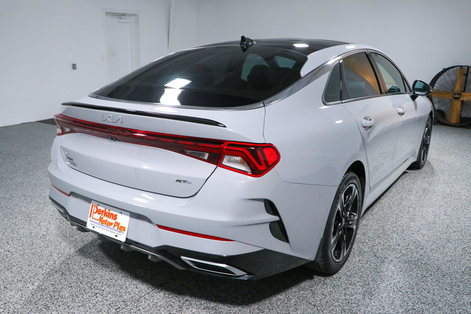 Used 2023 Kia K5 GT-Line FWD image 7