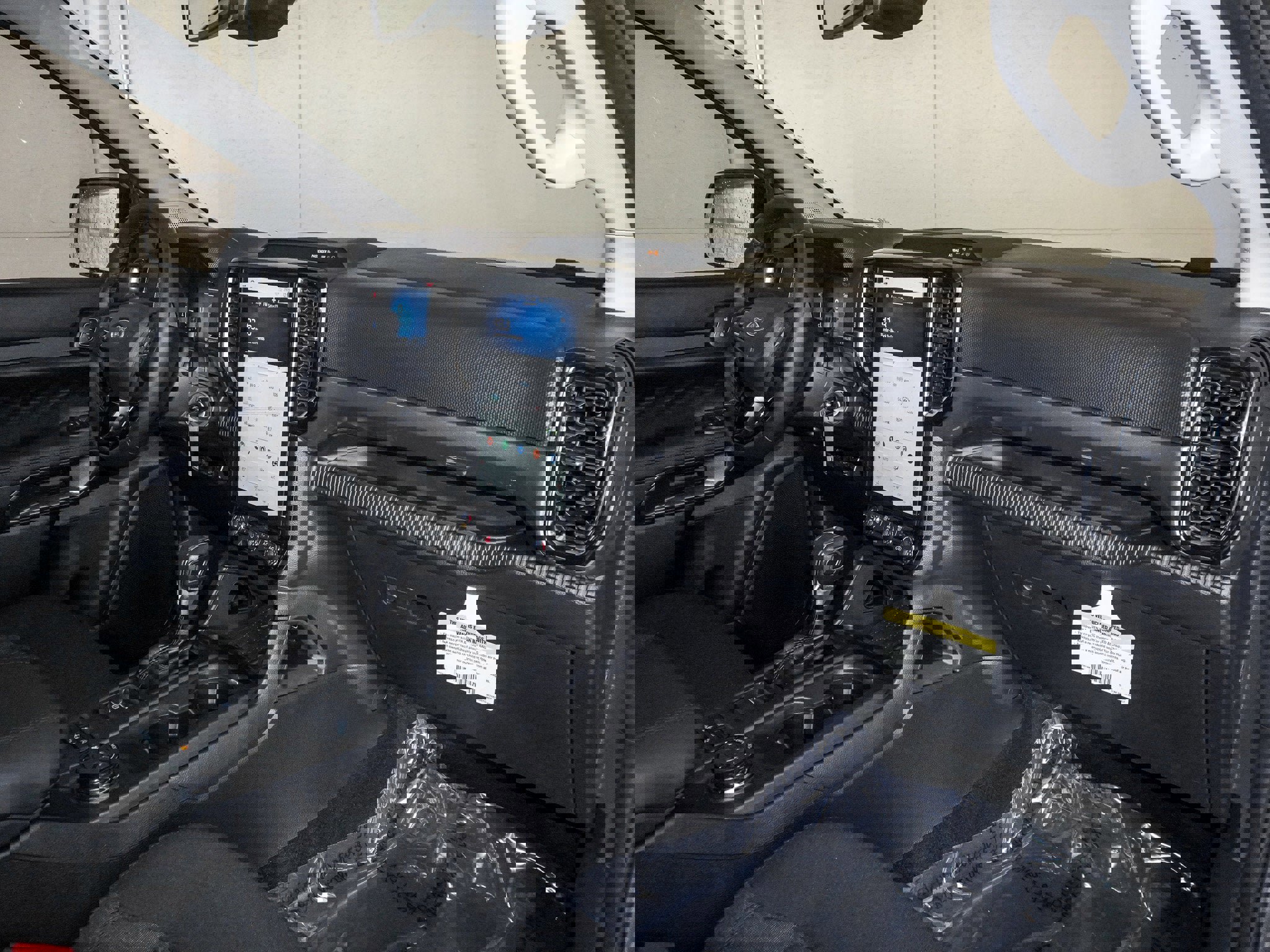 New 2025 Ford Ranger XLT w/ Equipment Group 301A High image 41