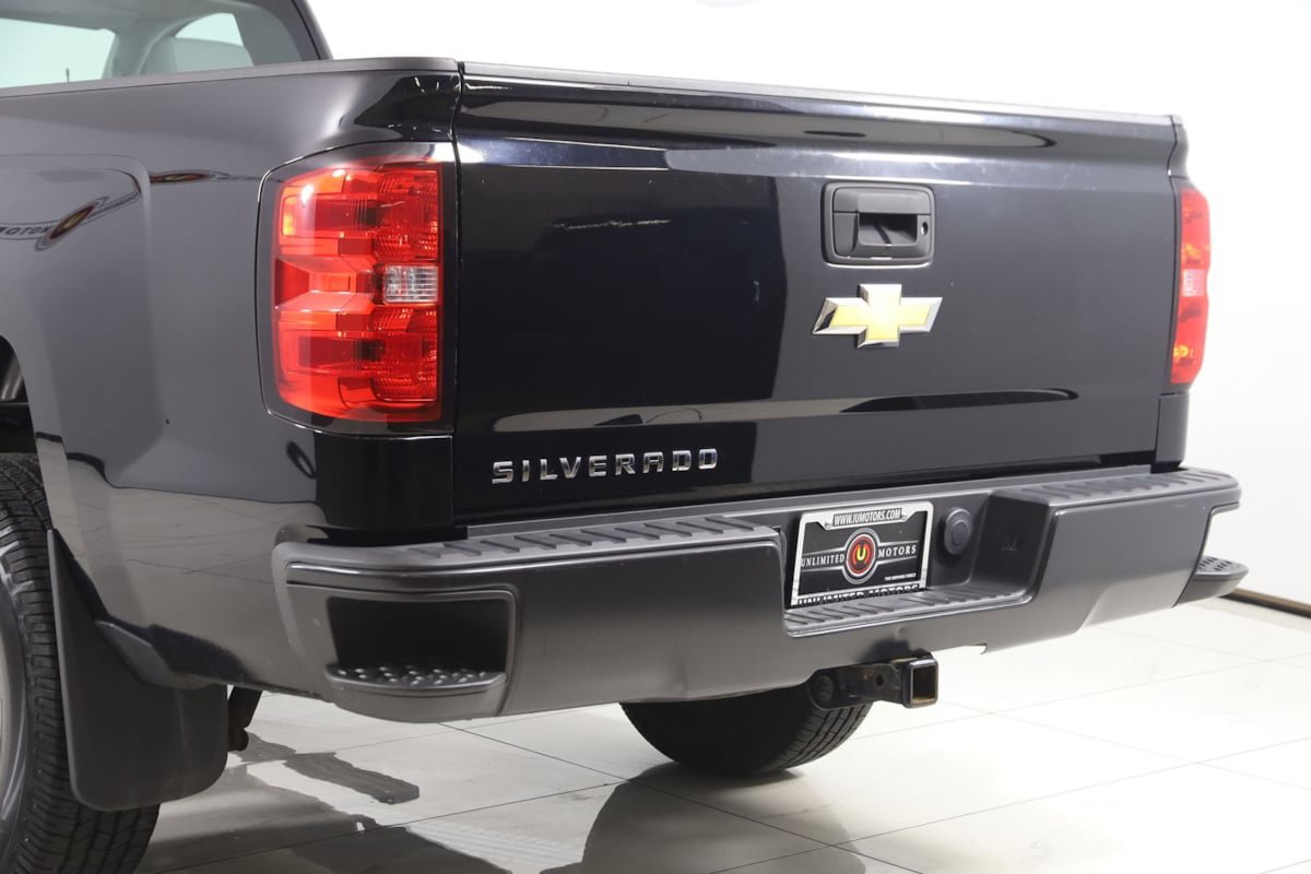 Used 2017 Chevrolet Silverado 1500 W/T w/ Trailering Package RWD image 16