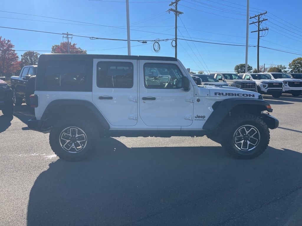 Used 2025 Jeep Wrangler Unlimited Rubicon image 6