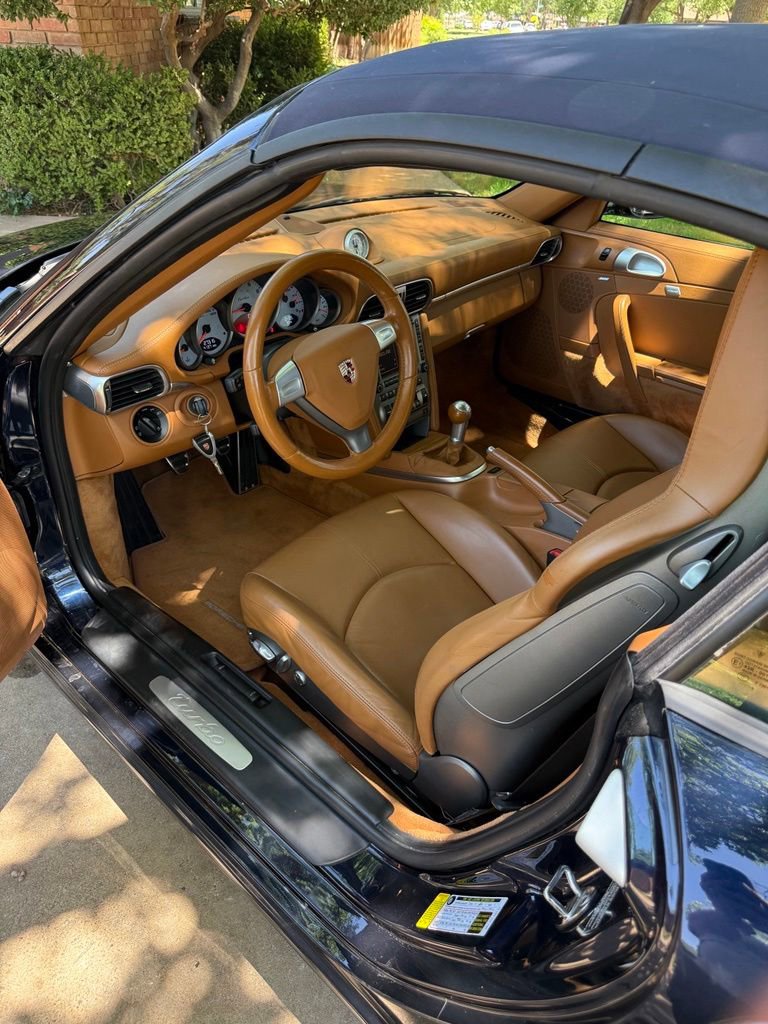 Used 2008 Porsche 911 Turbo AWD/4WD image 15