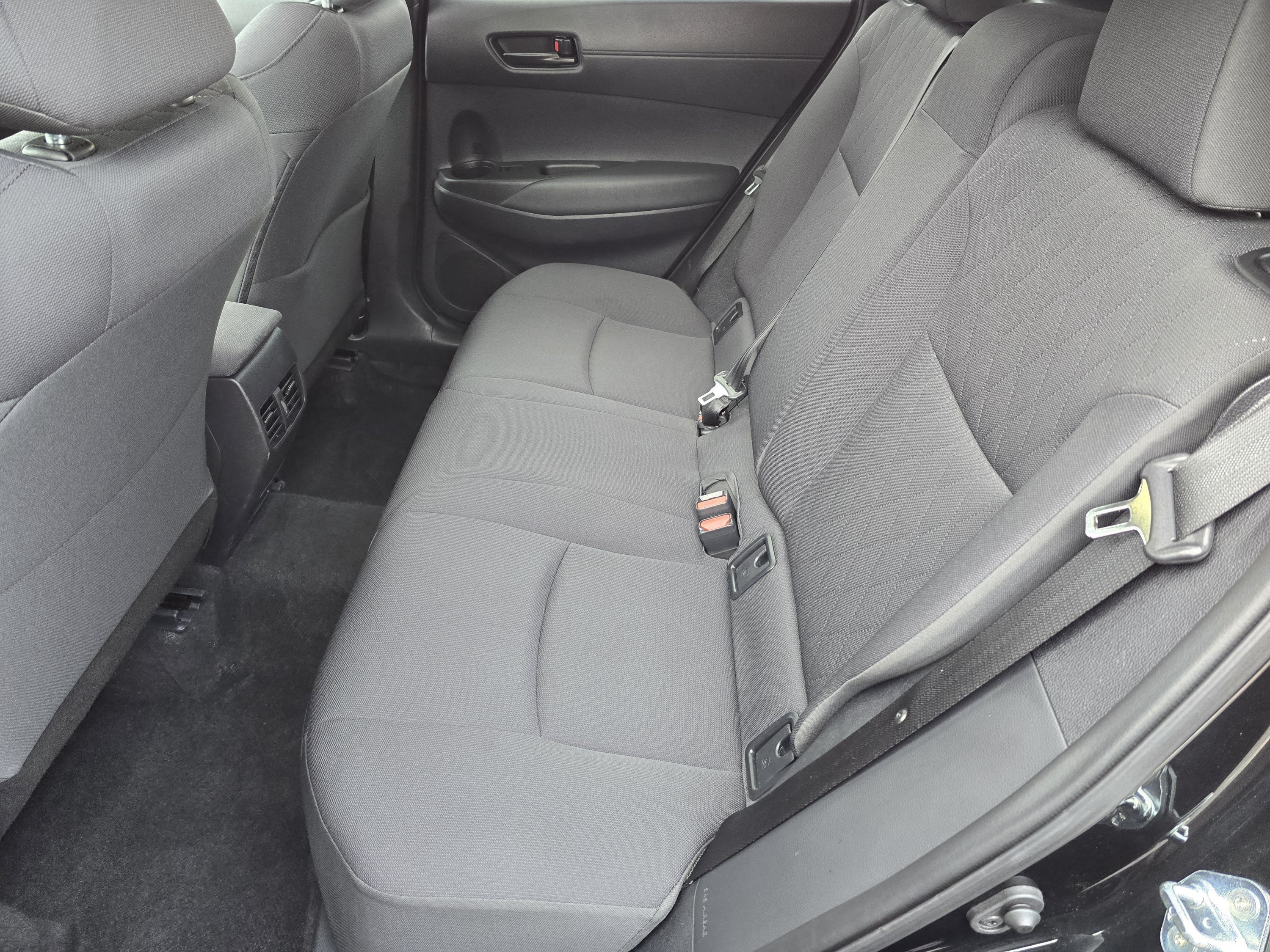 Certified 2024 Toyota Corolla Cross LE w/ Moonroof Package AWD/4WD image 6