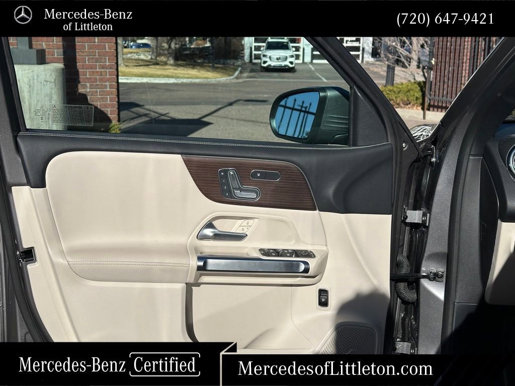 Certified 2025 Mercedes-Benz GLB 250 4MATIC image 13