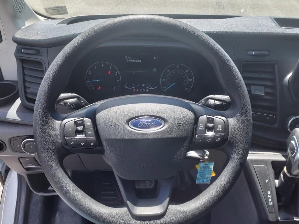 New 2025 Ford Transit 250 148 Medium Roof image 11