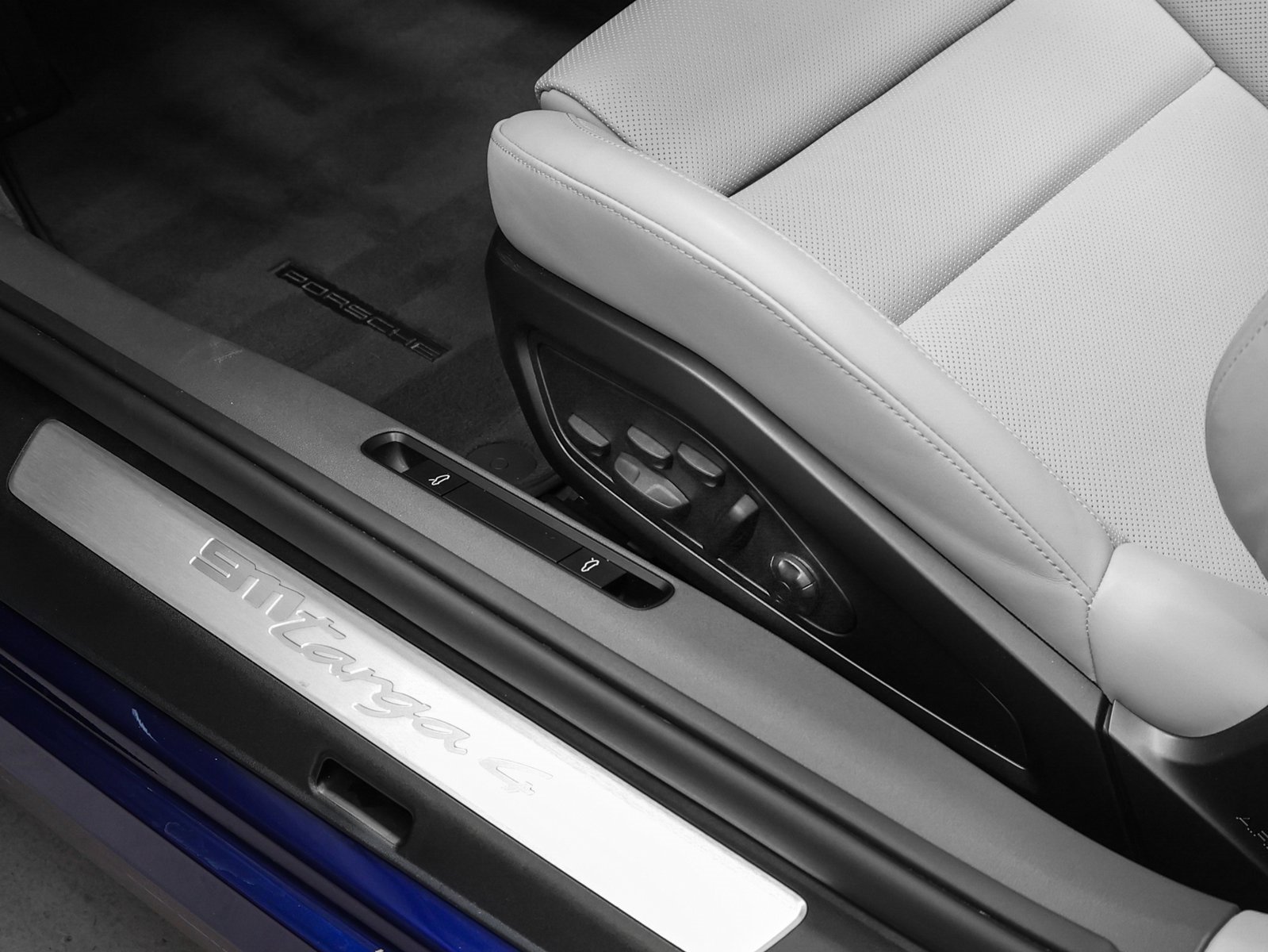 Used 2024 Porsche 911 Targa 4 image 35