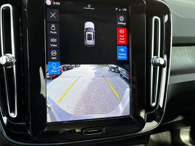 Certified 2023 Volvo XC40 Recharge Plus w/ Protection Package Premier AWD/4WD image 16