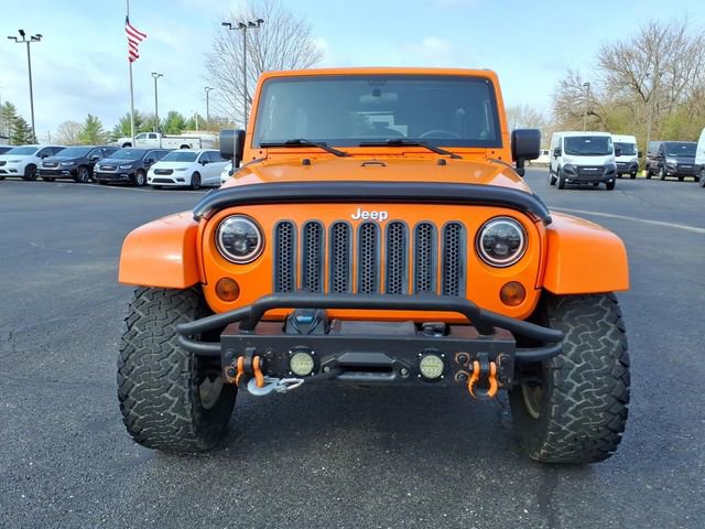 Used 2012 Jeep Wrangler Unlimited Sahara AWD/4WD image 2