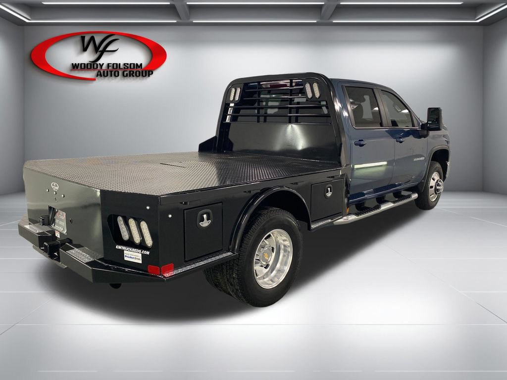 Used 2025 Chevrolet Silverado 3500 LT w/ Convenience Package AWD/4WD image 7