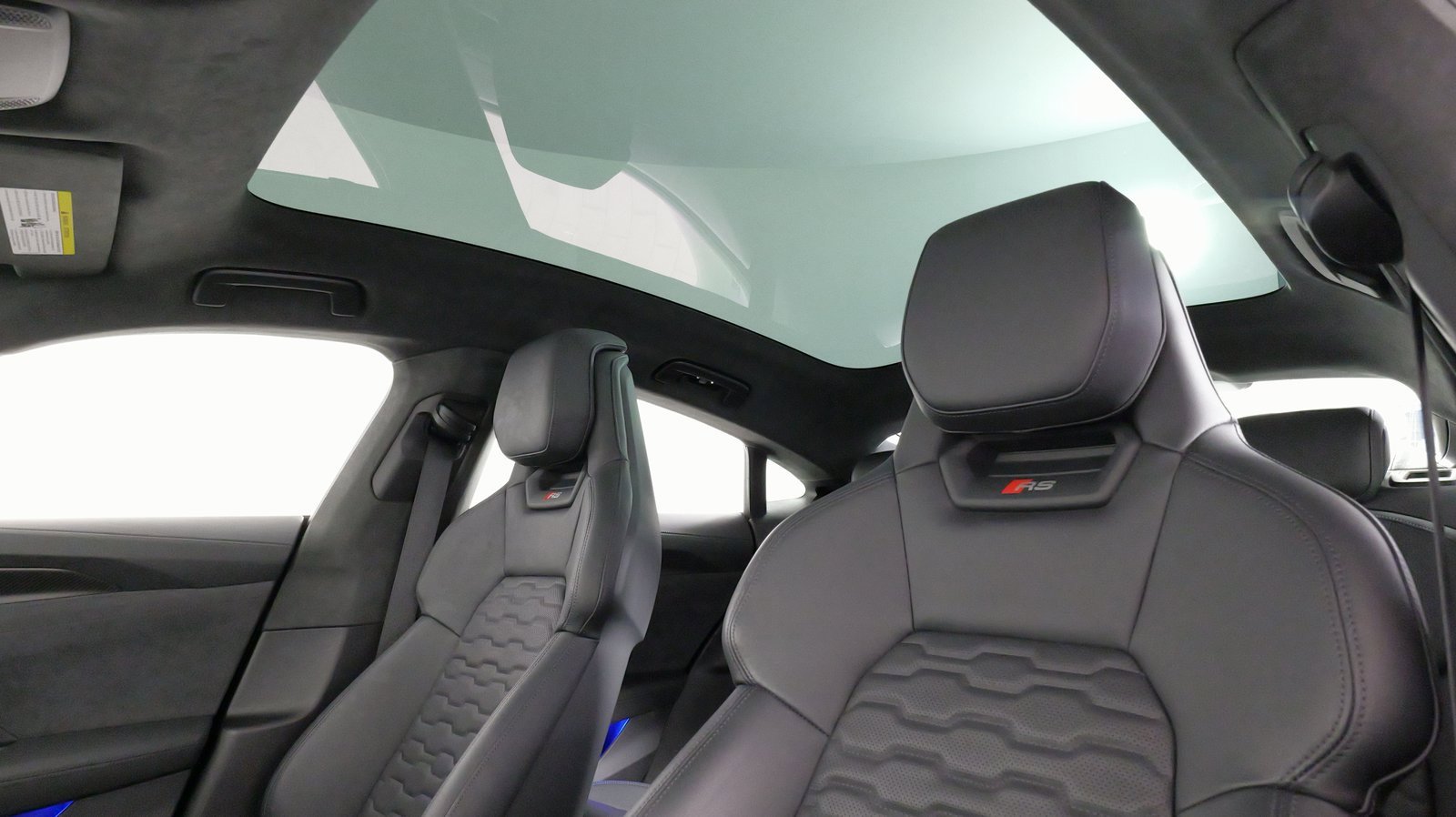 Used 2024 Audi RS e-tron GT w/ Carbon Performance Package image 33