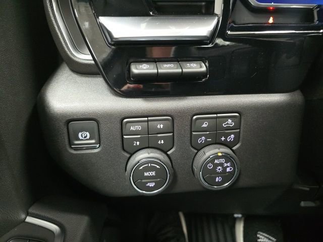New 2026 Chevrolet Silverado 2500 LTZ w/ LTZ Plus Package image 19