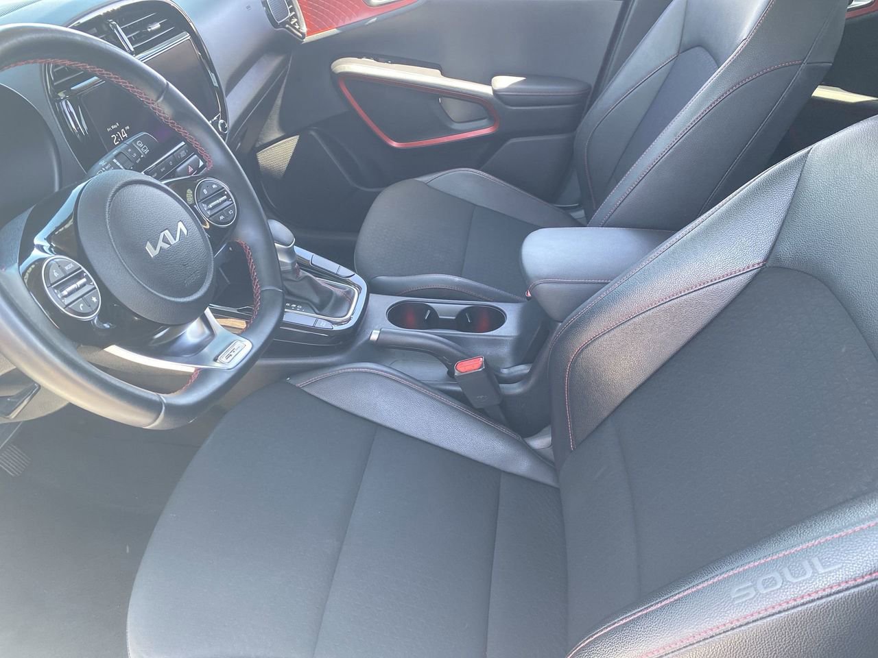 Certified 2024 Kia Soul GT-Line FWD image 18