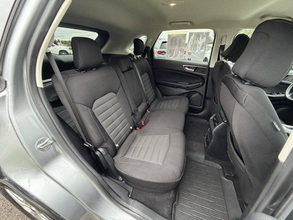 Used 2024 Ford Edge SEL w/ Cargo Accessory Package AWD/4WD image 24