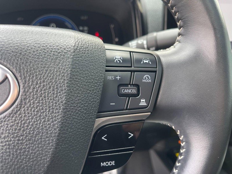 Used 2025 Toyota Camry SE w/ Multimedia Upgrade Package FWD image 25